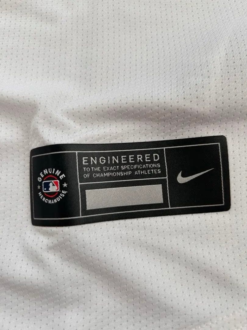 新品 未開封 ドジャース 大谷翔平 17番 ゴールド ユニフォーム メンズ　S