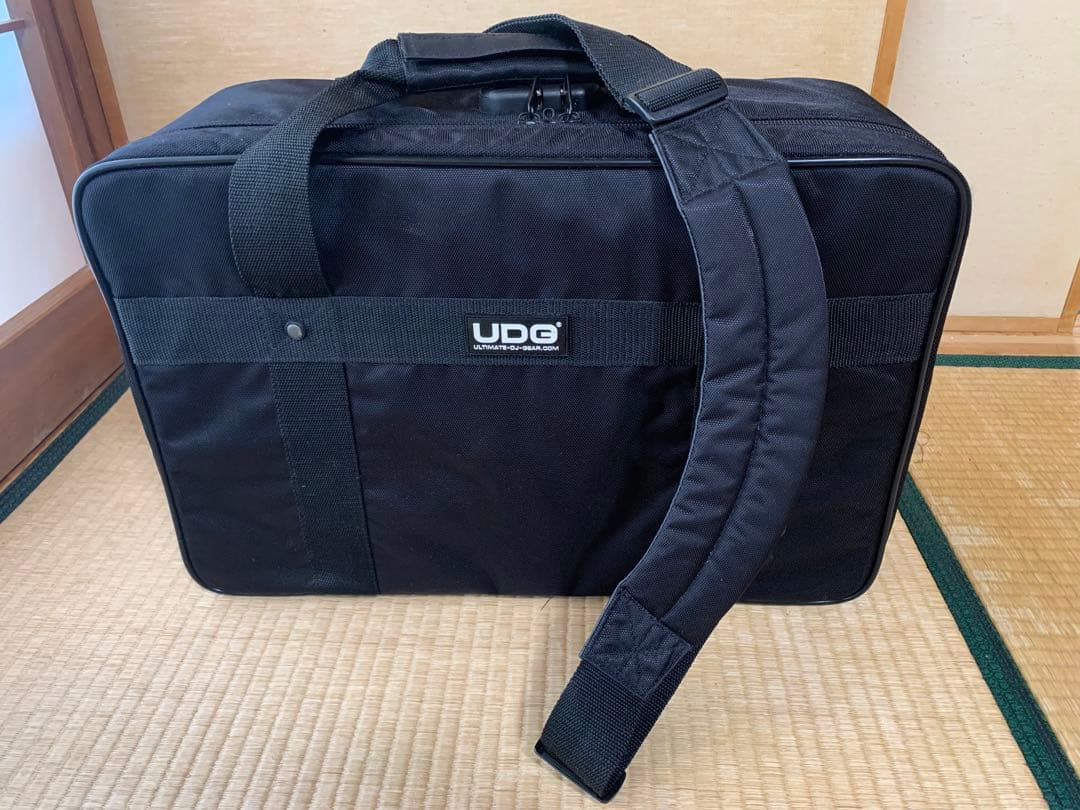 【希少】UDG CD Jewelcase Bag Black　バッグ　キャリー