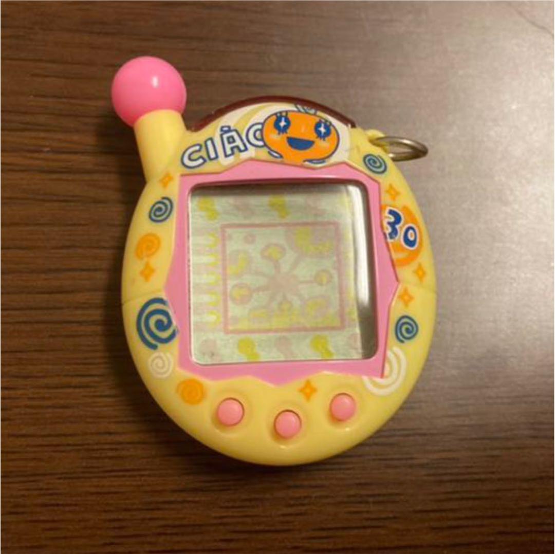 【限定】超じんせーエンジョイ！ たまごっちプラス ちゃお30 イエロー めめっち