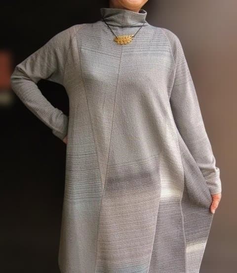 ヨーガンレール　片側バルーンチュニック　ウール　ババグーリ