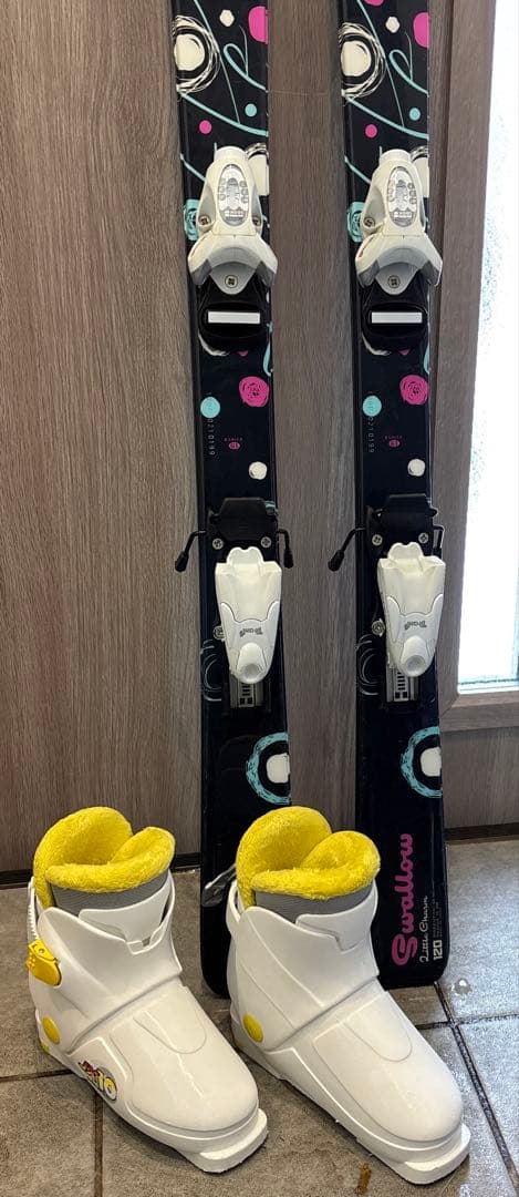 スキー板　120cm 、ブーツ　22cm 板とブーツセット