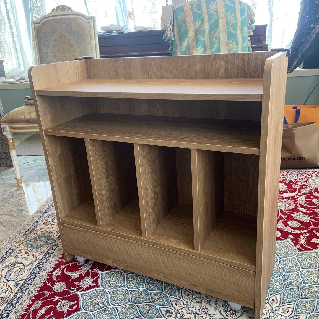 【未使用】定価35,700円隠せるシェルフ木目調完成品　キャスター付　ディノス