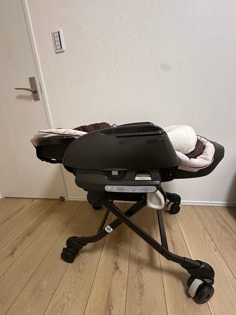 コンビ ネムリラ オートスイング BEDi 電動 ハイロー スウィングラック