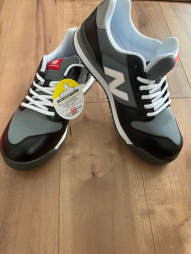 New Balance 安全靴 ブラック/グレー