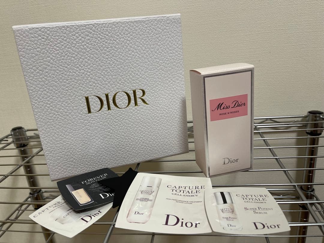 Miss Dior ローズ＆ローズ　オードゥトワレ50ml サンプル付き