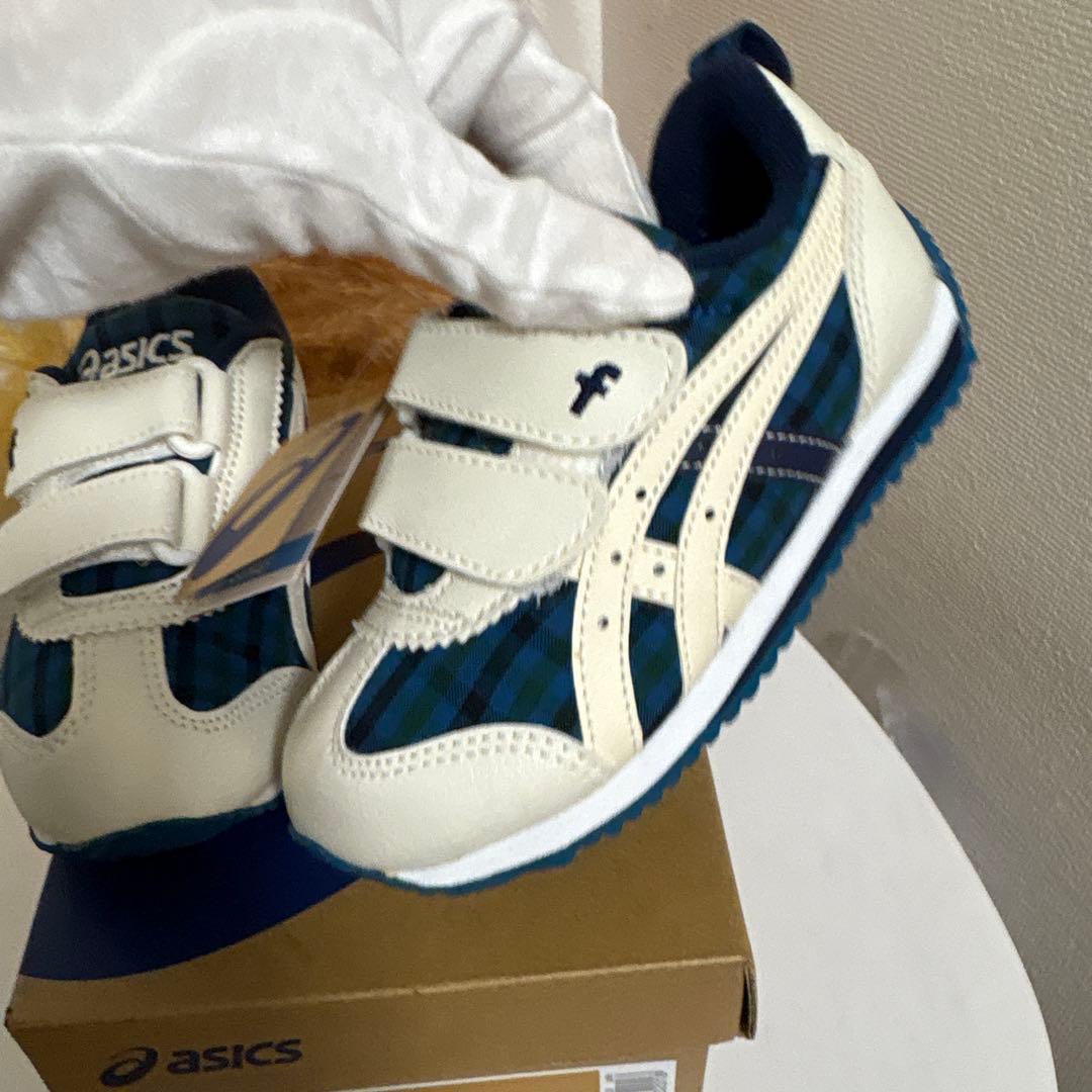 Tomoファミリアasics ネイビー/ホワイト スニーカー ベルクロ