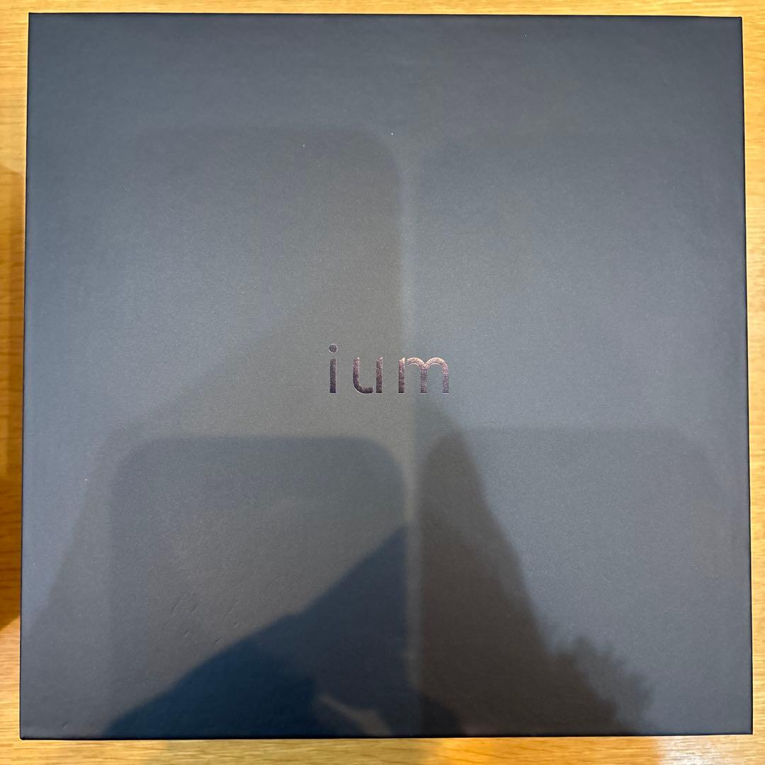 ium EMSヘッドスパ IUM-HS-K ブラック