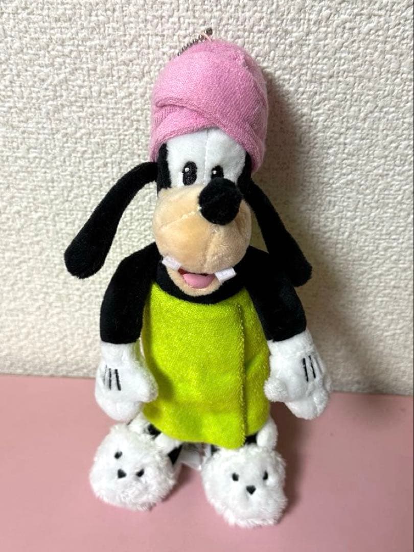 ディズニー グーフィー ぬいぐるみキーホルダー バスタオル うさぎスリッパ
