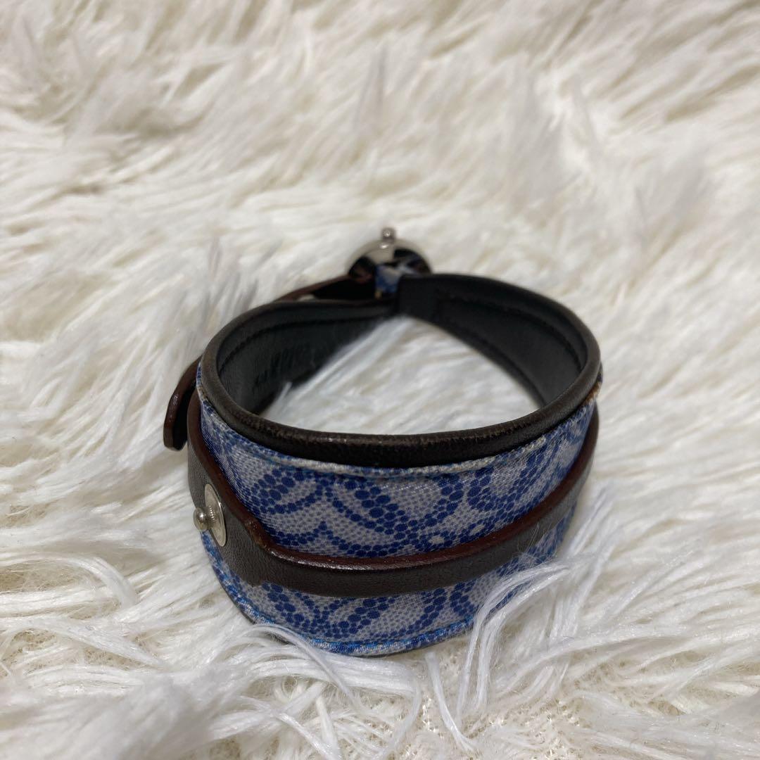 希少✨美品✨ロエベ　バングル　アナグラム　キャンバスレザー　ロゴ金具　青