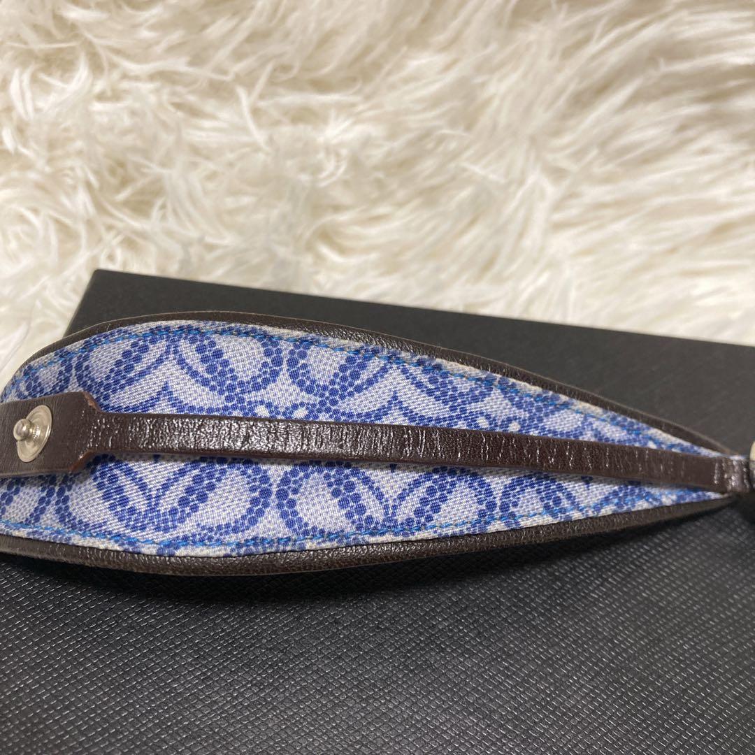 希少✨美品✨ロエベ　バングル　アナグラム　キャンバスレザー　ロゴ金具　青