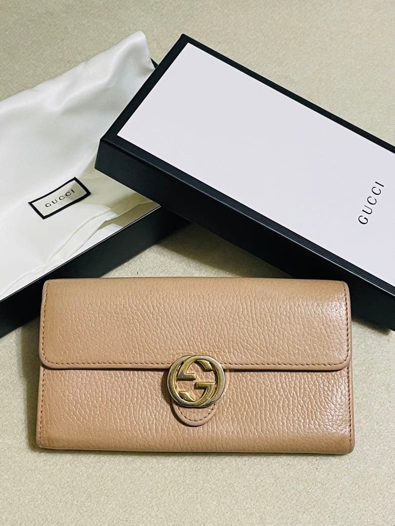GUCCI ベージュ レザー 長財布
