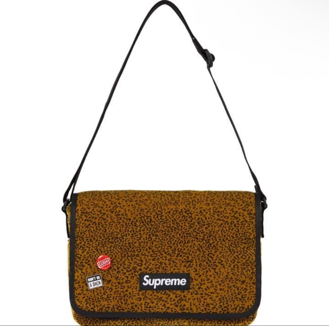 バッグ 25AW Supreme Velvet Small Messenger Bag
