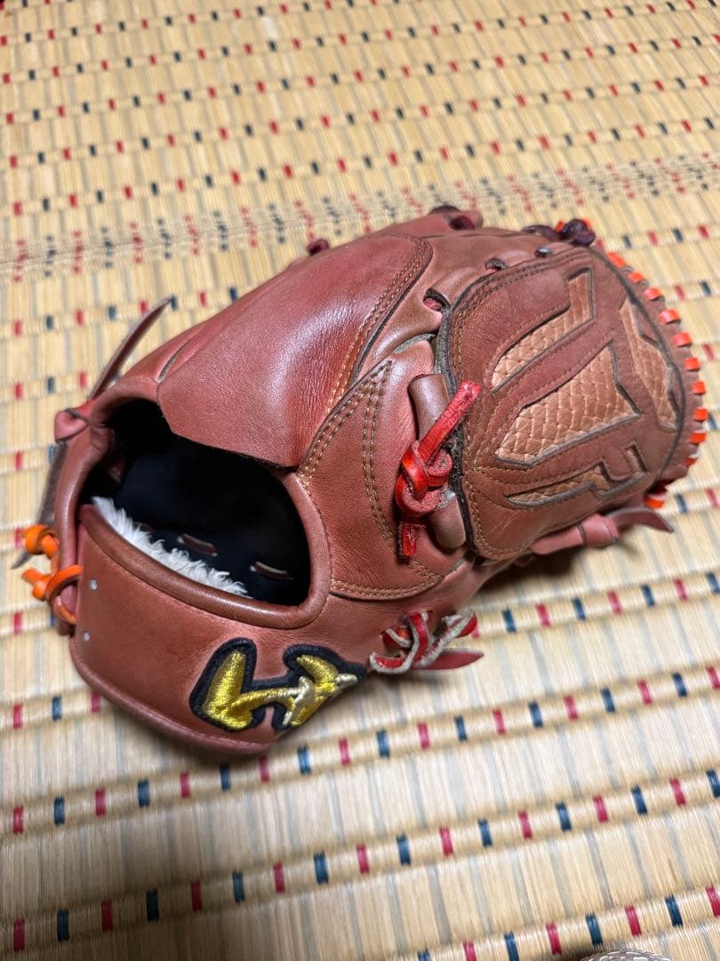 ワールドペガサス軟式投手グラブ