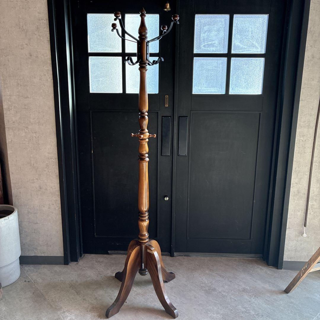 く*る様 美品 カリモク コロニアル ハンガーラック ポールスタンド