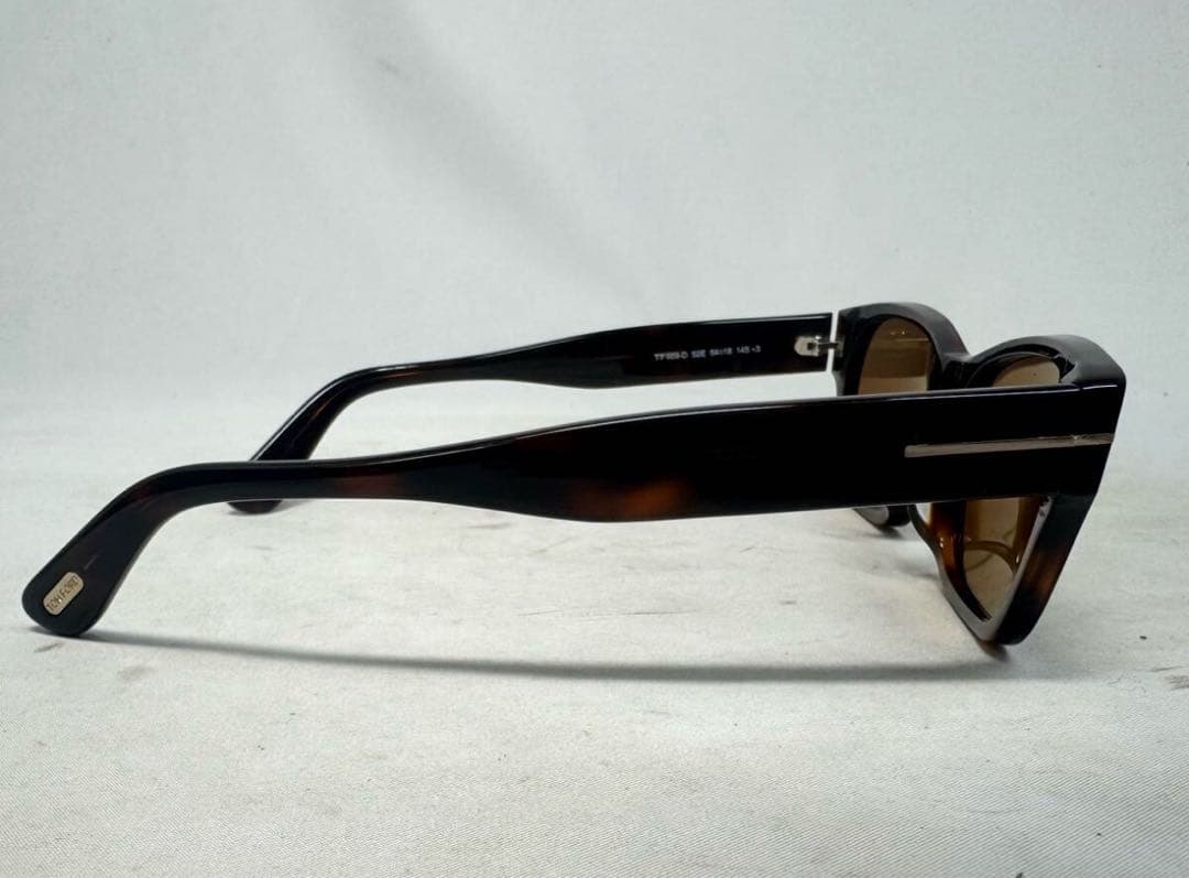 【希少】新品未使用　TOM FORD トムフォード TF959-D サングラス