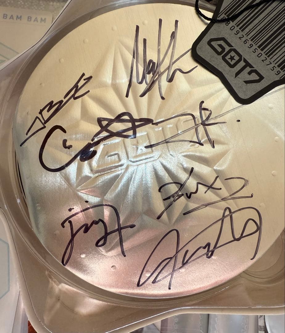 BUYEE公式 got7 全員サイン1st ミニアルバム『トレカ1枚』