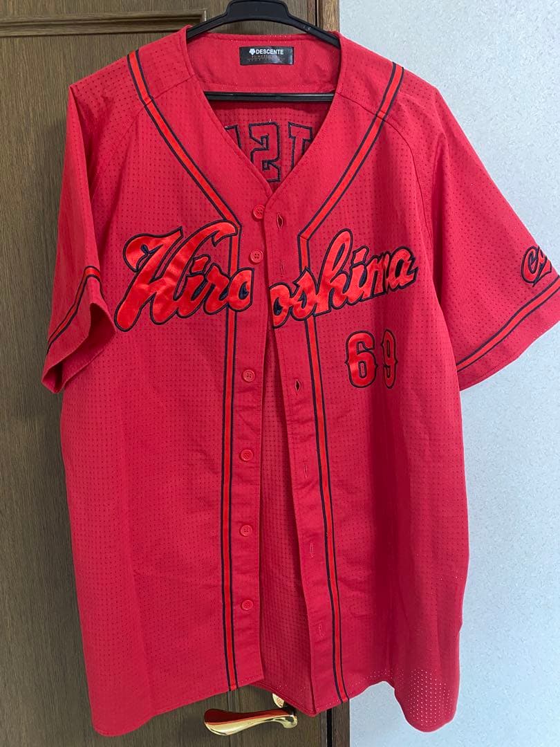 広島東洋カープ　羽月隆太郎　ハイクオリティユニフォーム（ビジター）Oサイズ