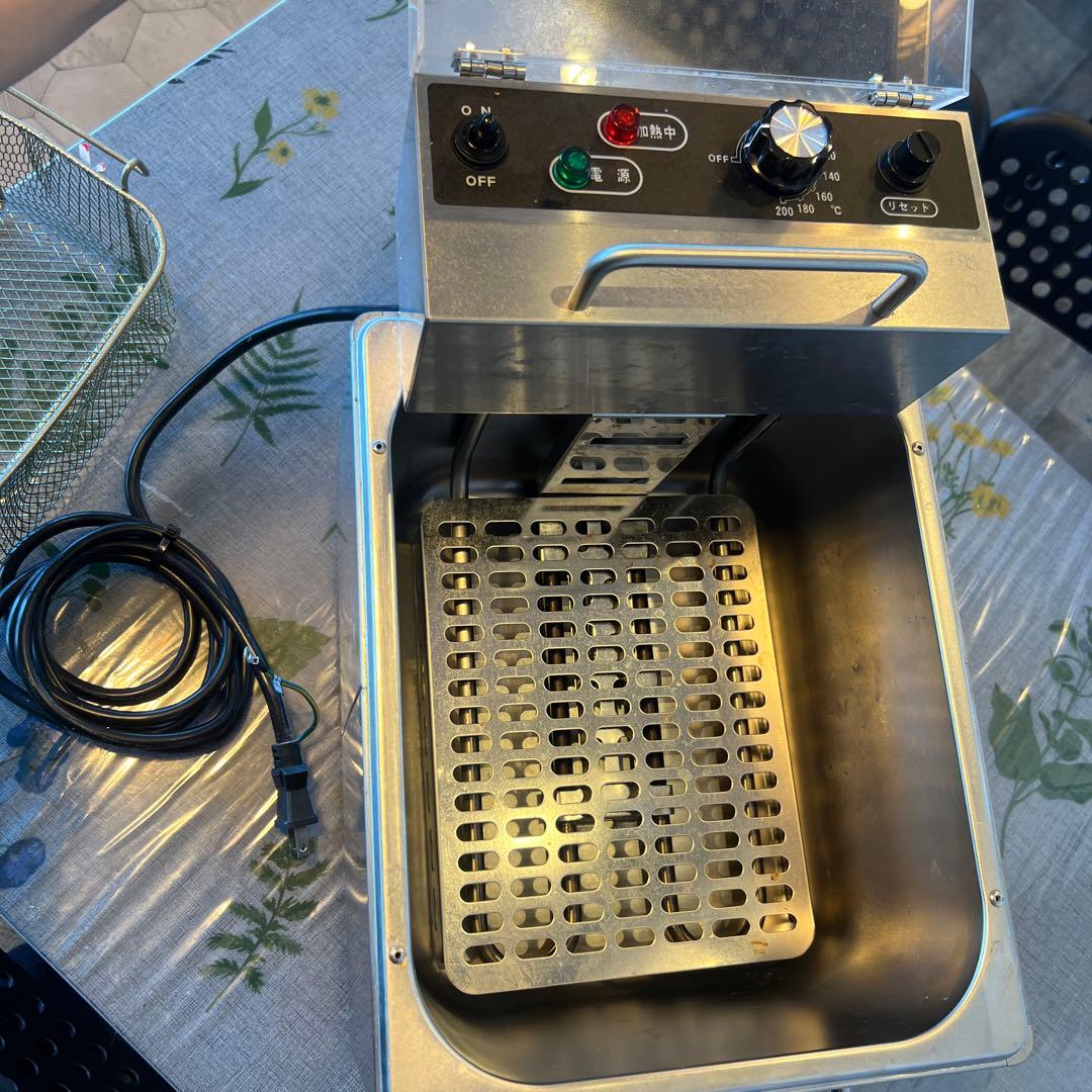 電気フライヤー ステンレス製 温度設定付き