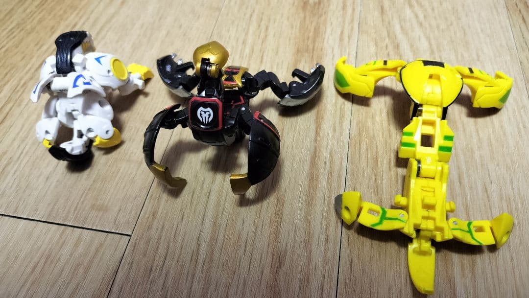 爆丸 シャドウ三銃士 狼ガロウ 兜マヒサス 架ゲザード デッキ