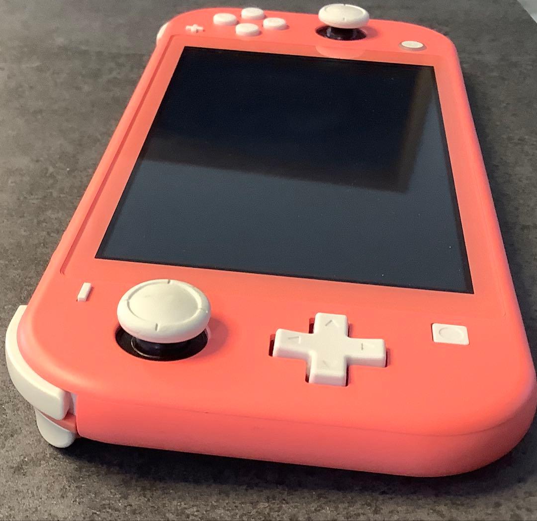n*9様 Nintendo Switch Lite ピンク　本体