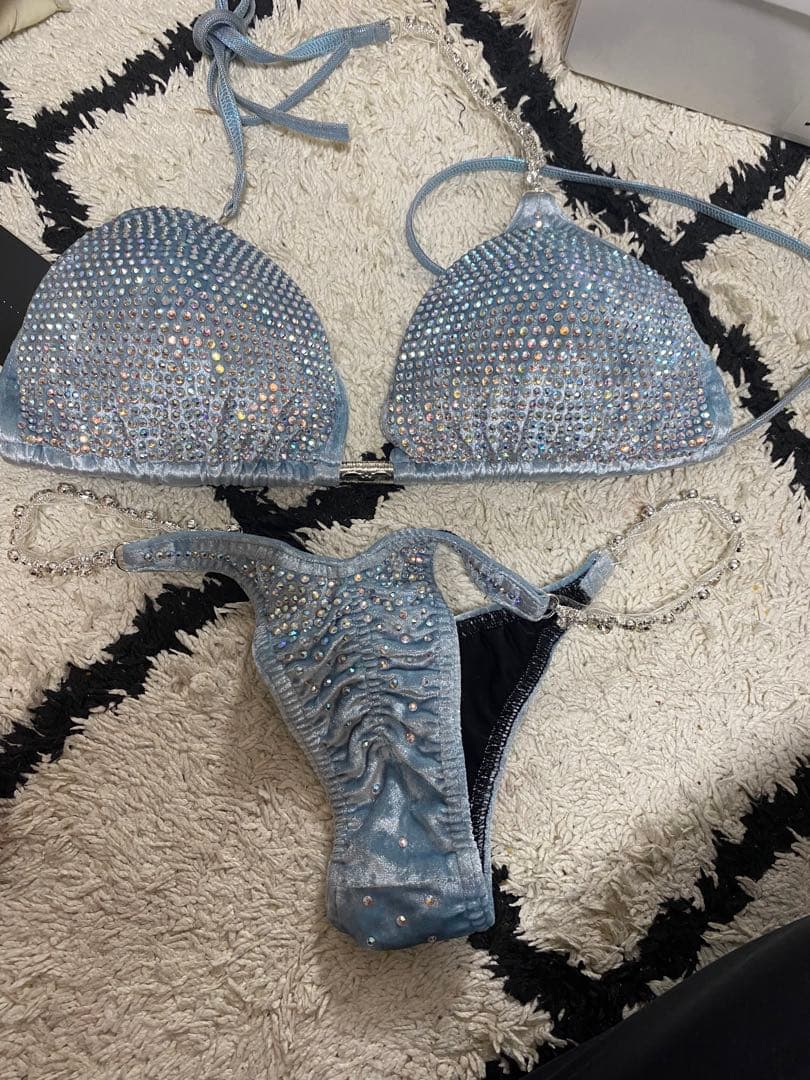 coco:zacque ビジュー付き水着 セパレート新品