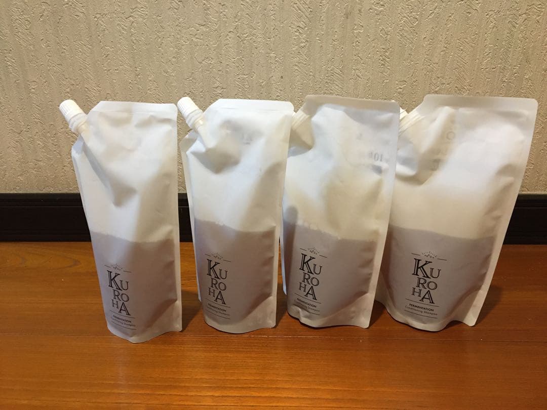 黒髪シャンプーＫＵＲＯＨＡ380ml 4点