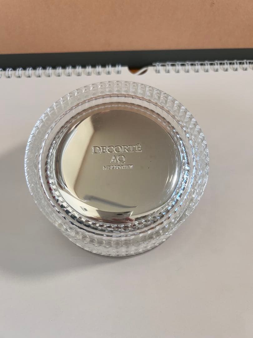 コスメデコルテ AQ ミリオリティ フェイスパウダー n