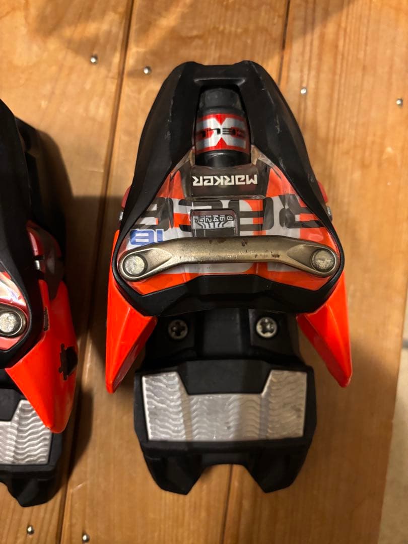 Marker Race ビンディング XCELL 18レッド/ブラック