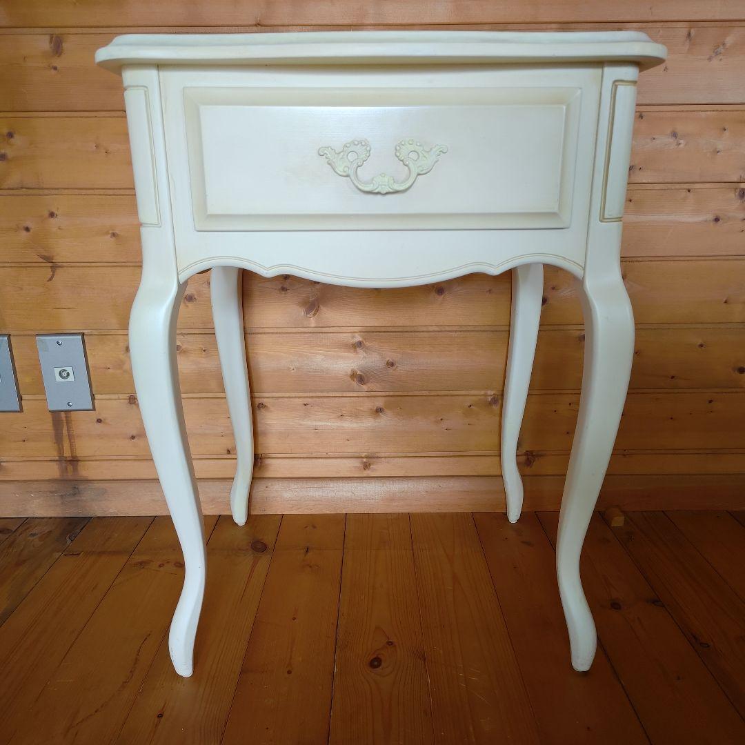 【LAURA ASHLEY】プロバンセル ベッドサイドテーブル ②