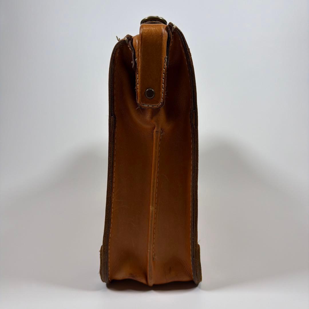 HERZ ヘルツ　ダレスバッグ　ビジネスバッグ　レザー　キャメル　メンズ