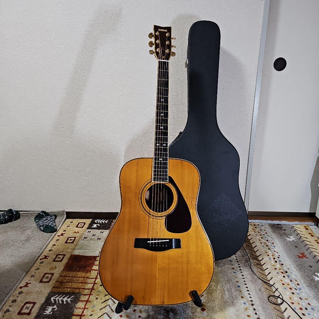 ヤマハL-6前期型トップ.バック単板！ハードケース付き。