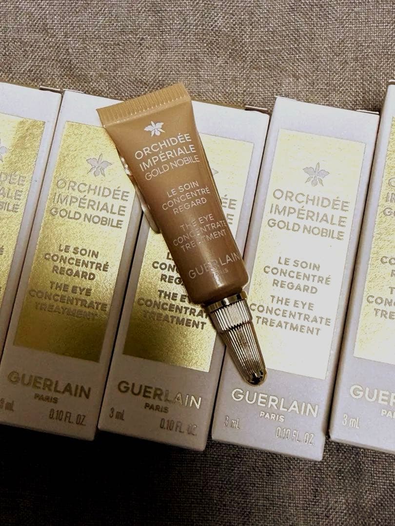 ゲラン オーキデ アンペリアルゴールドノビレ アイトリートメント（目元美容液）