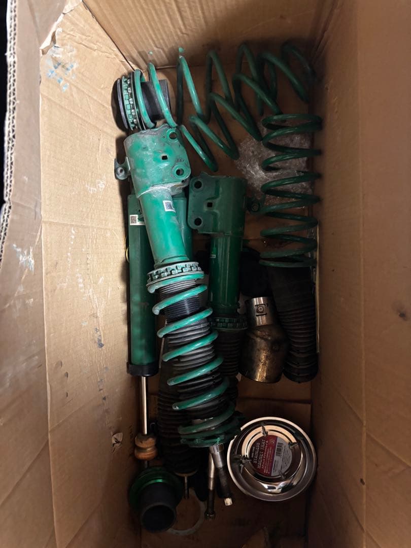 C*r様 NBOXカスタムjf1 テイン車高調