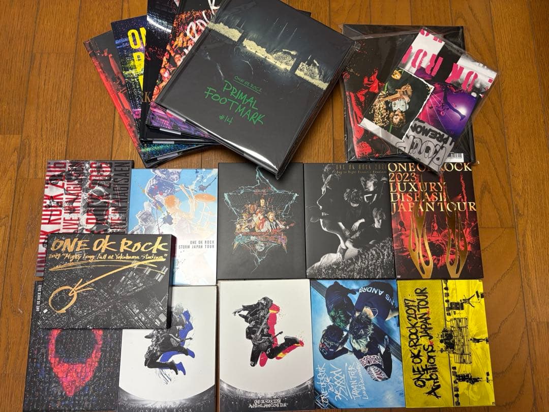ONE OK ROCK ワンオク　DVD PFセット