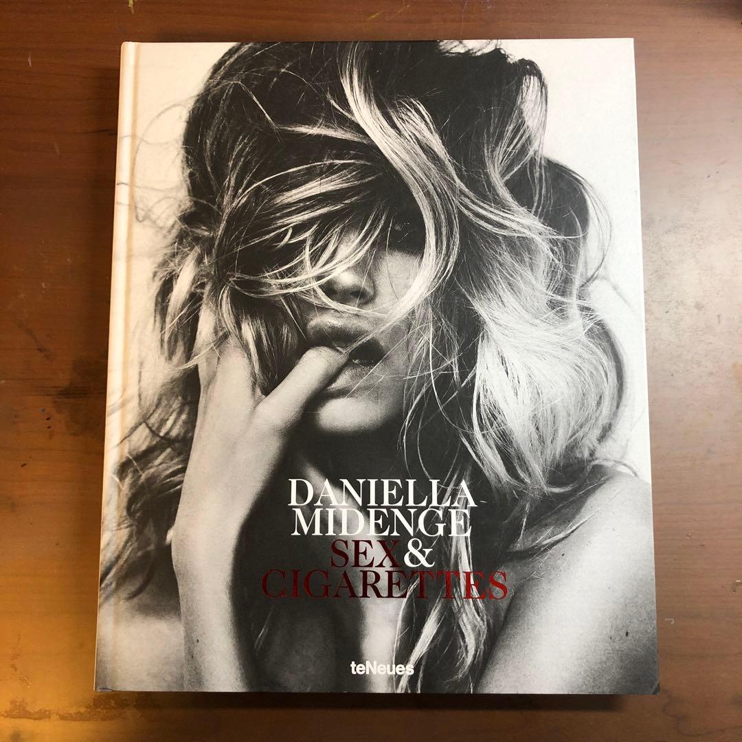 (絶版) Sex & Cigarettes Daniella Midenge