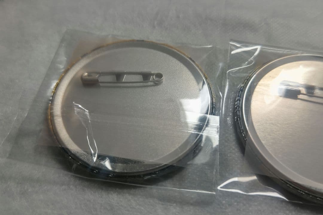 ワンピース　ONEPIECE　ロー　缶バッジ