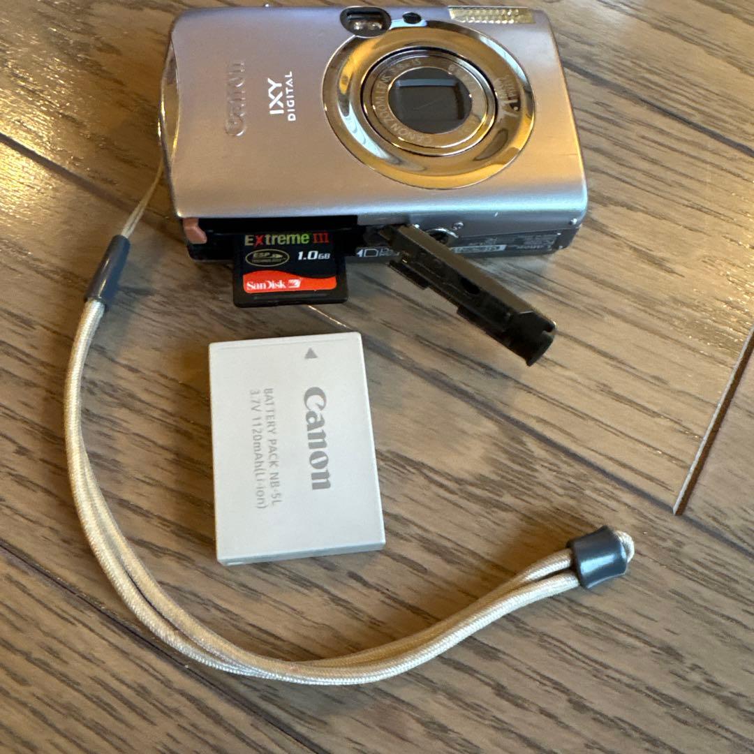 デジタルカメラ Canon IXY DIGITAL 900is